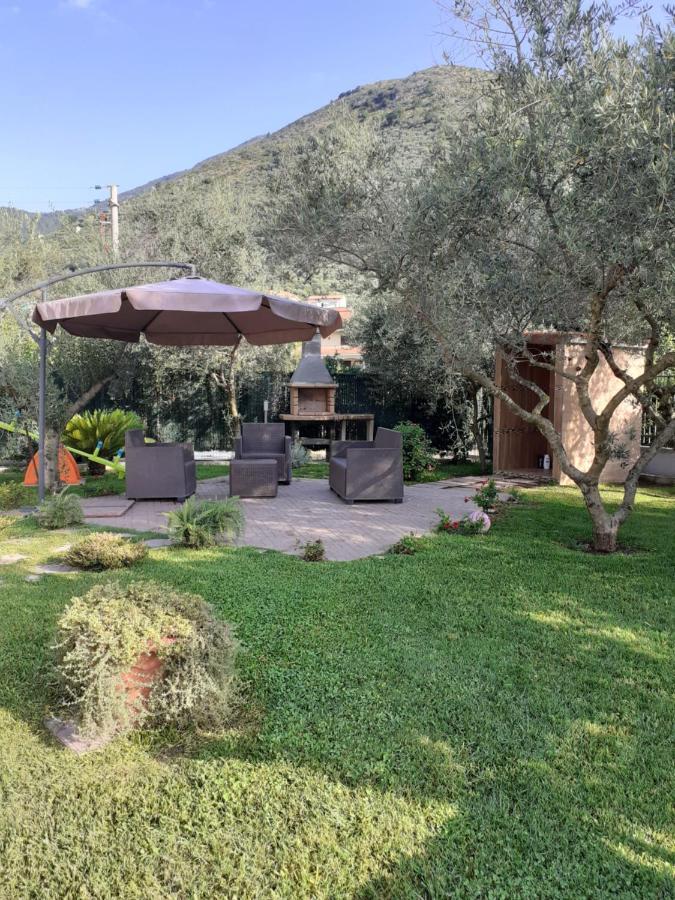 Arcobaleno Apartment Fondi Luaran gambar